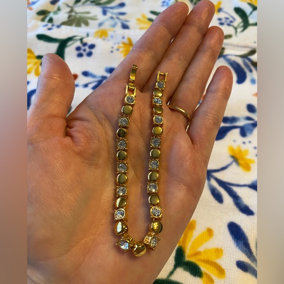 GOLD TONED Clear Rhinestones Bracelet NWT - Picture 5 of 6